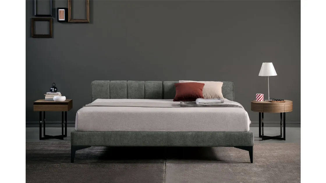 Letto Harry in tessuto e legno di Bodema