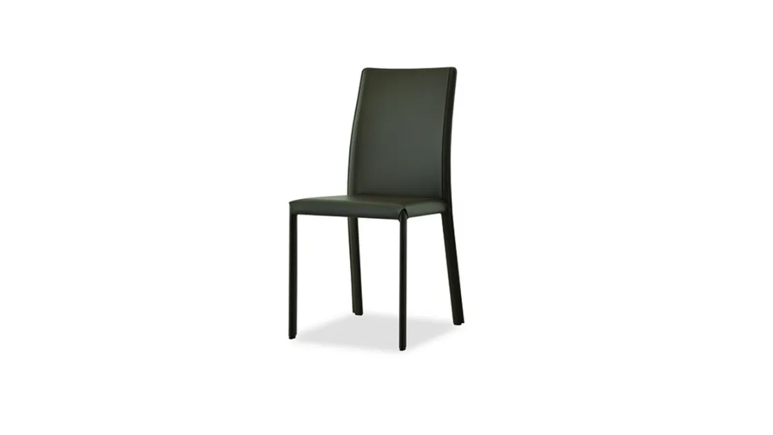 Sedia in cuoio nero Kisha di Sedie Brianza
